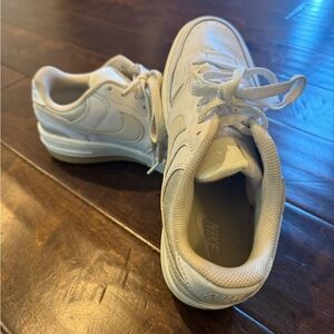 Women’s 8 Nike Gamma Force Dunks